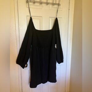 New Old Navy Women’s Black Mini Dress
